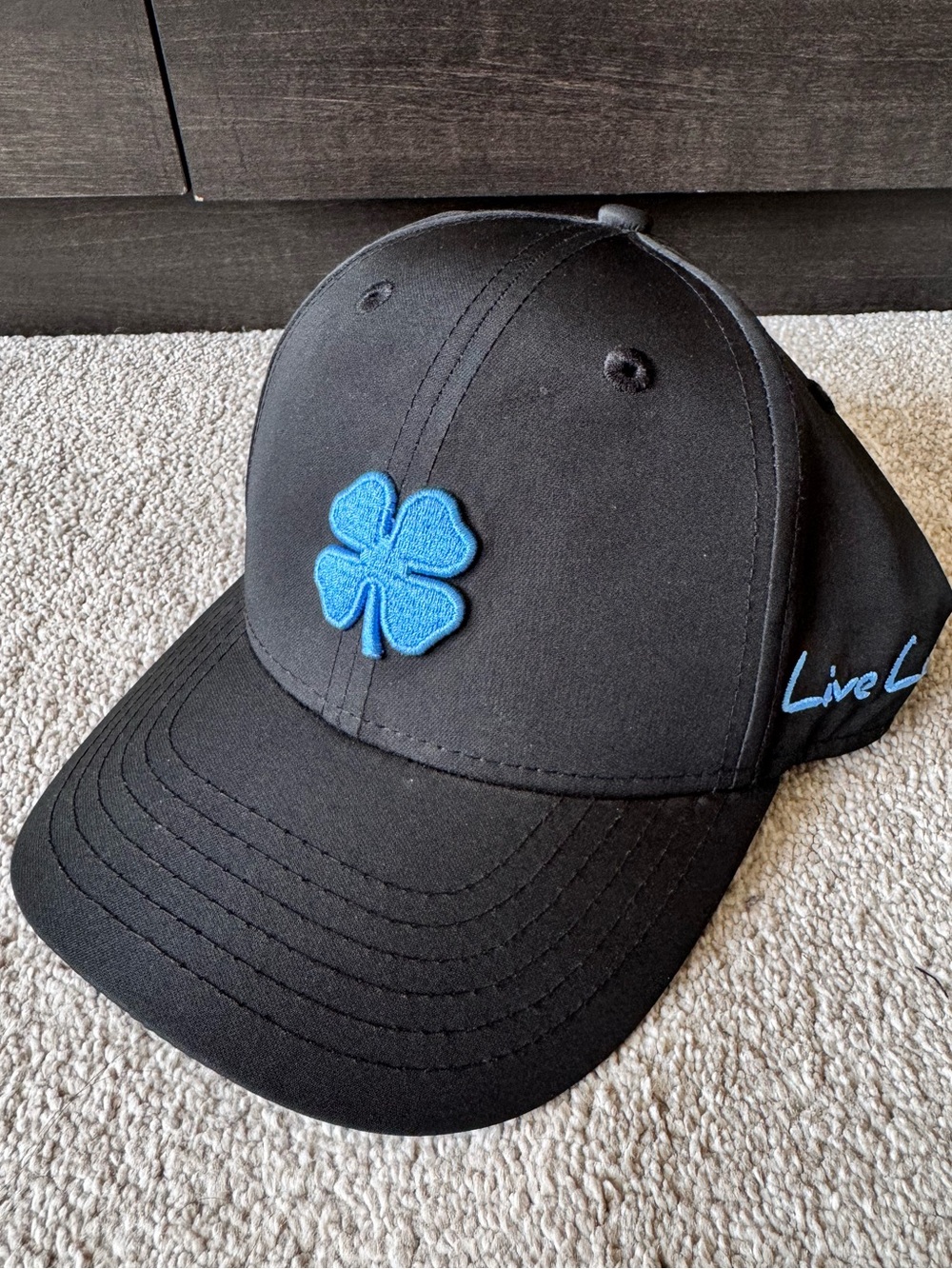 NWT Women’s Black Clover Live Lucky Golf Hat O/S Adjustable NEW